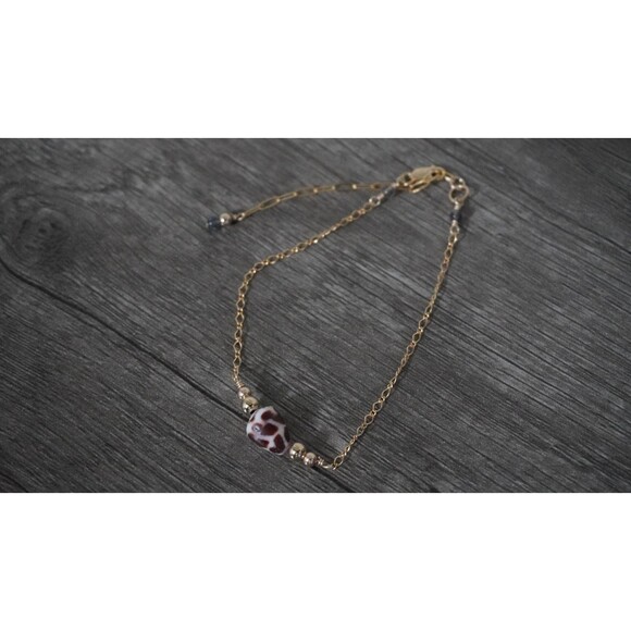 Hebrew Shell Chain Bracelet - Picture 3 of 6